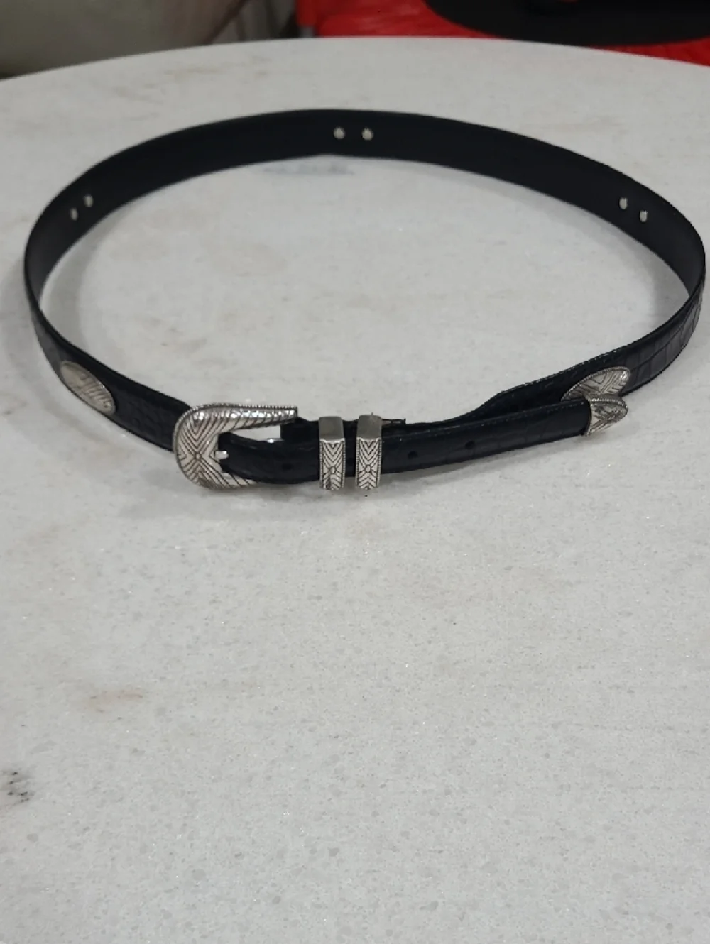 Fossil Black croc Embos Leather Belt with Silver Western-Style Buckle and Accent